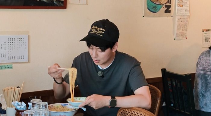 ‘면친자’ 김남길, 도쿠시마 라멘에 “좋아! 미쳐버리겠네” (현무로드)