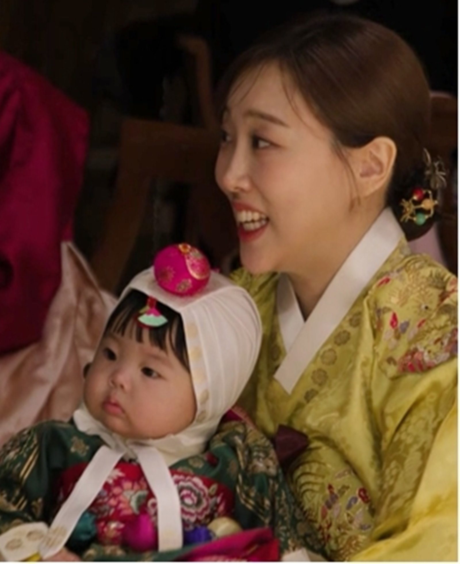 임라라, 쌍둥이 첫돌에 결국 눈물…“밤새 직접 노래 가사 써” (슈돌)