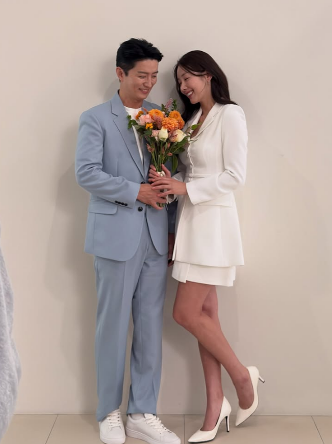 소이현, ♥인교진과 커플룩 입은 첫째 딸에 “내 남자의 여친”…두 딸 폭풍 성장
