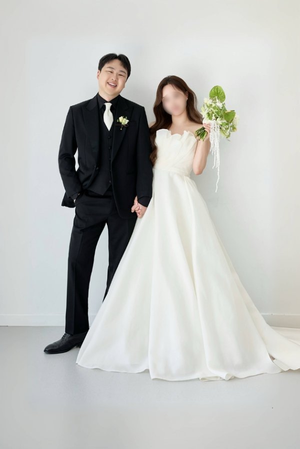 ‘급식왕 발가락쌤’ 박병규, 오늘 비연예인 연인과 결혼
