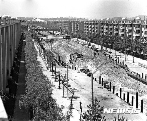 1978년 지하철 2호선 공사현장(신천동 일대)